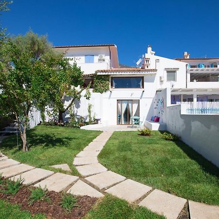 Palmasera Charming Suites Cala Gonone Buitenkant foto